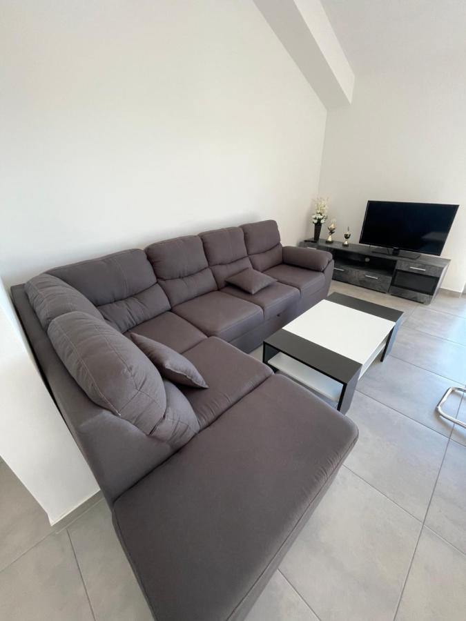 Apartments Lia-Jolie Umago Esterno foto